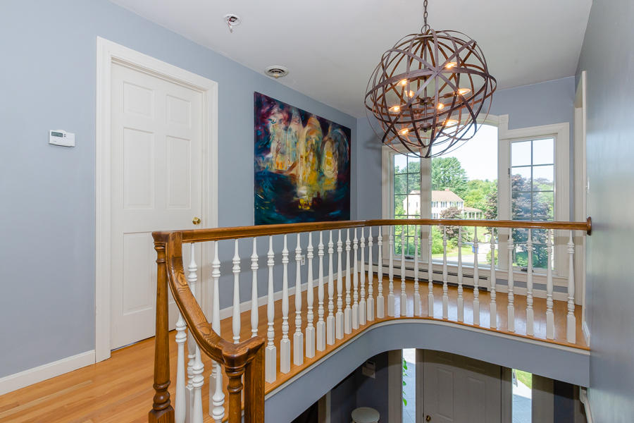 19 Meadow Lane Rochester, MA 02770 - Photo 8 of 14 a view of a balcony
