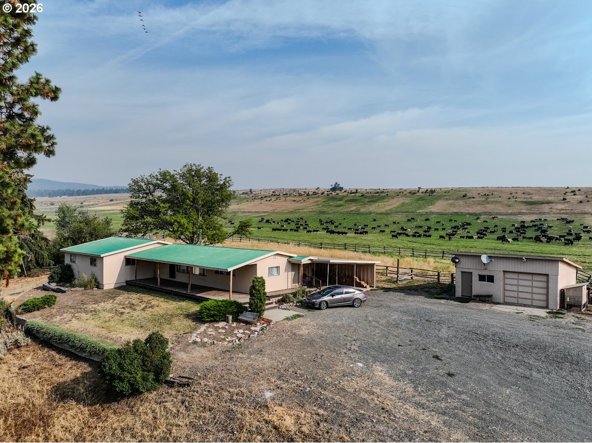62726 North Powder River Lane North Powder, OR 97867 - Photo 37 of 43