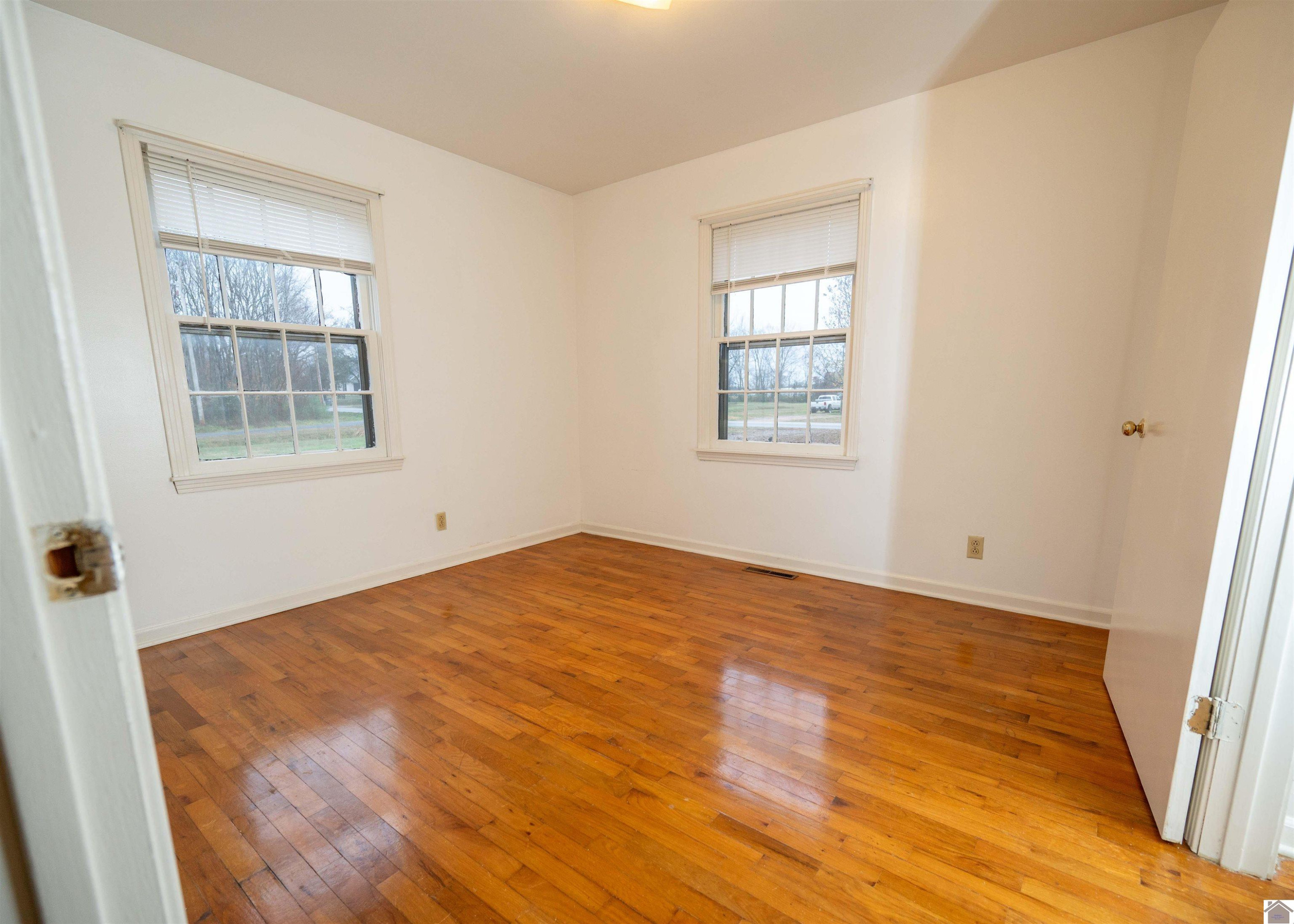 210 Irvin Cobb Road Murray, KY 42071 - Photo 11 of 33 bedroom