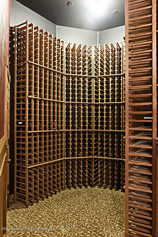 880 Buck Point Road Carbondale, CO 81623 - Photo 27 of 40 a bathroom with a shower