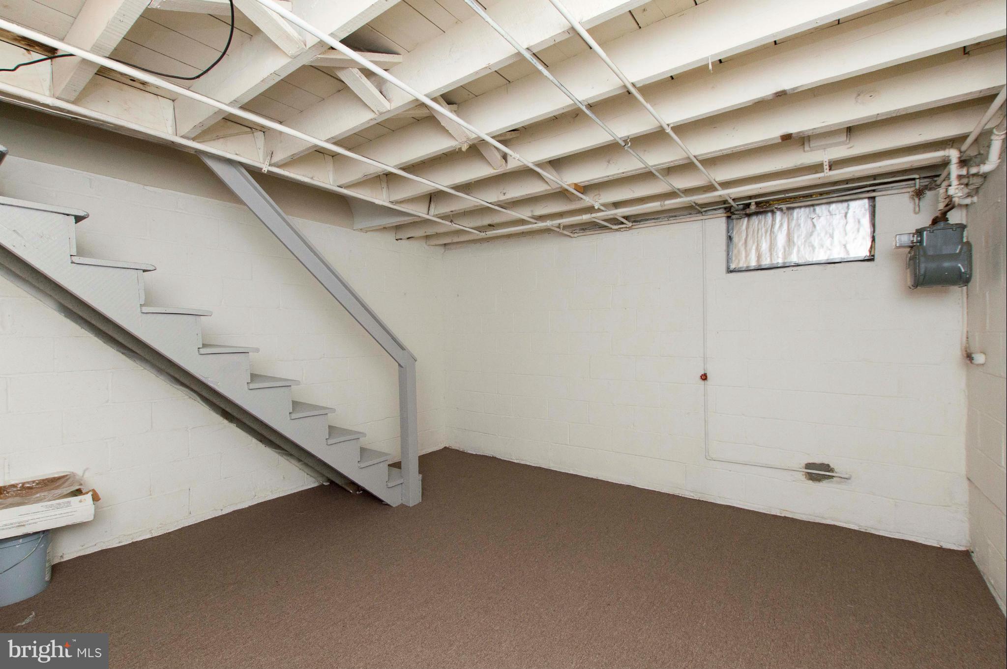 3546 Benzinger Road Baltimore, MD 21229 - Photo 24 of 30 Family Room