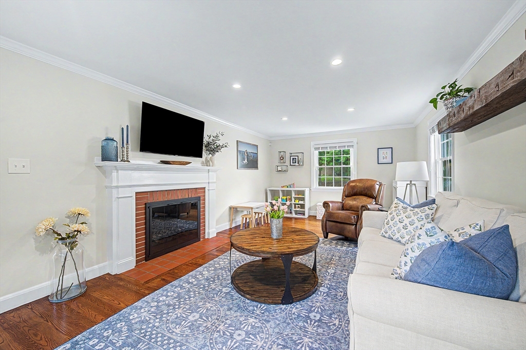 50 Normal Hill Road Framingham, MA 01702 - Photo 12 of 37