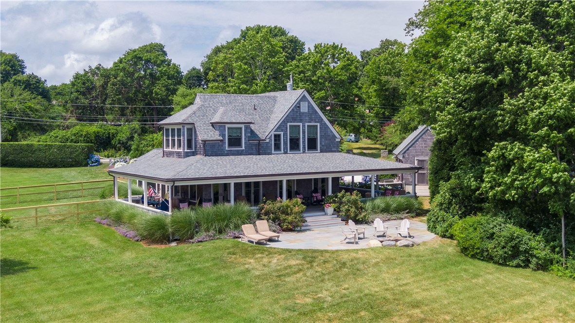 9 Bryer Avenue Jamestown, RI 02835 - Photo 12 of 48