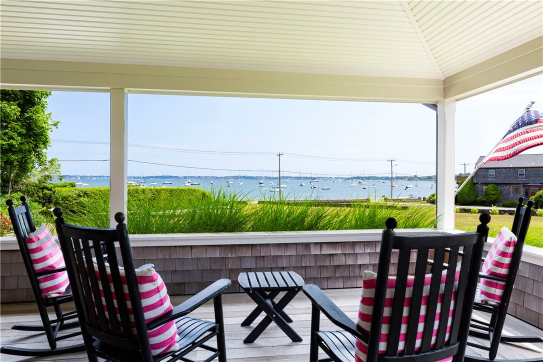 9 Bryer Avenue Jamestown, RI 02835 - Photo 14 of 48