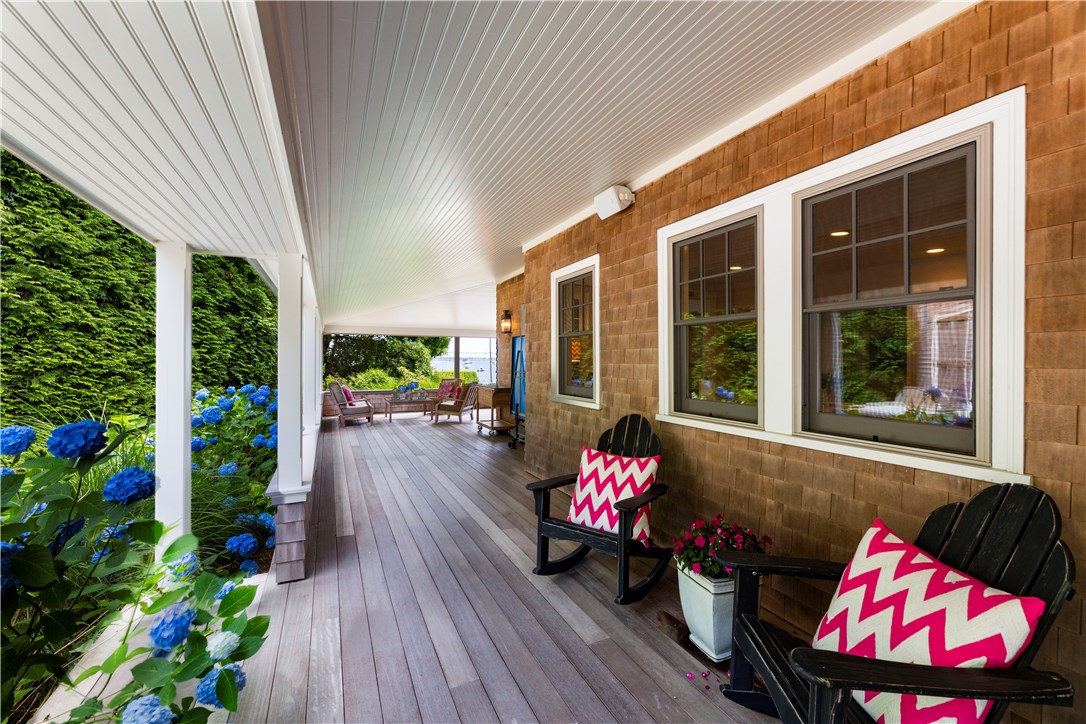 9 Bryer Avenue Jamestown, RI 02835 - Photo 17 of 48