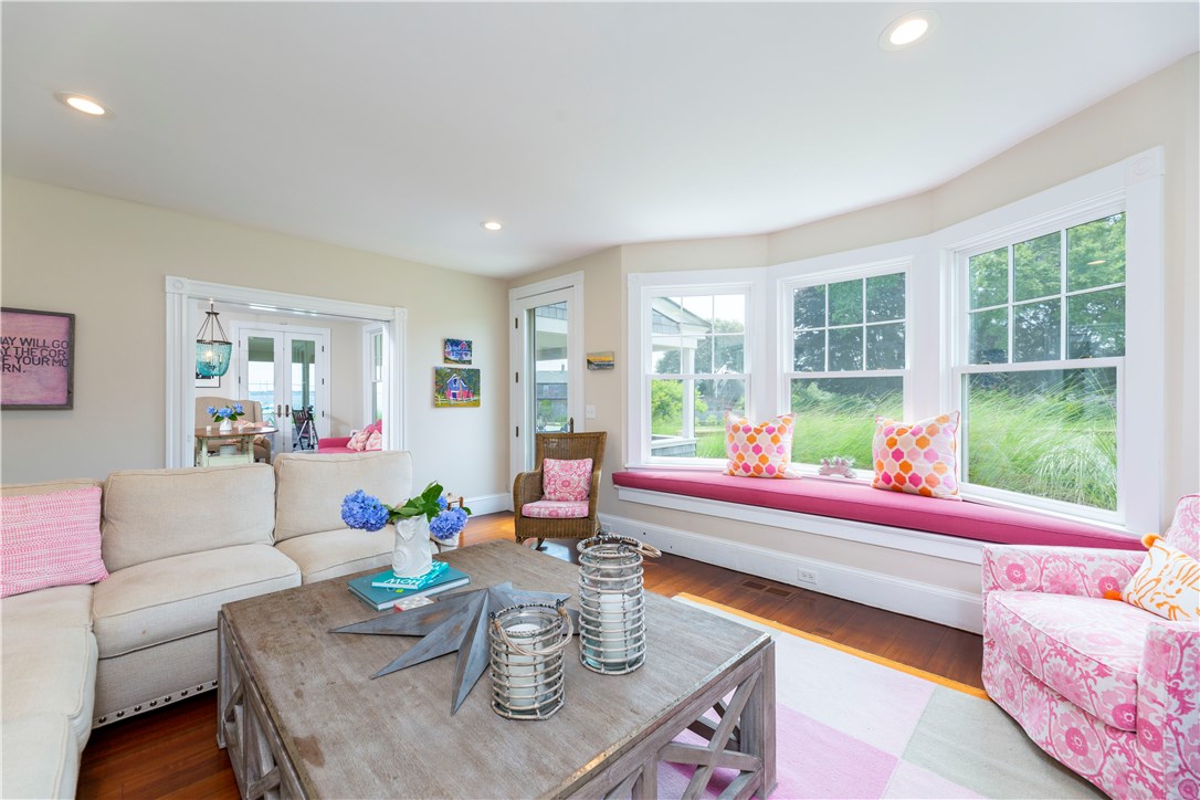 9 Bryer Avenue Jamestown, RI 02835 - Photo 28 of 48