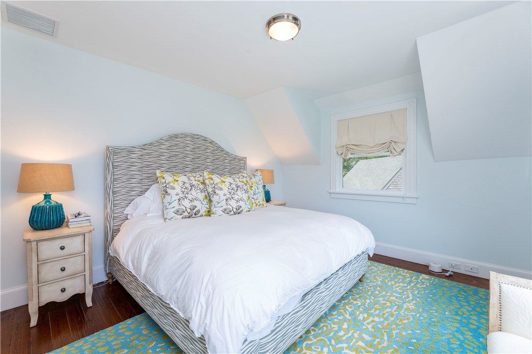 9 Bryer Avenue Jamestown, RI 02835 - Photo 34 of 48