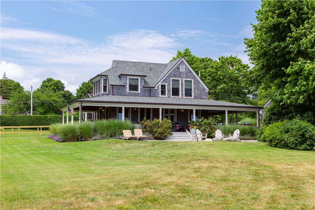 9 Bryer Avenue Jamestown, RI 02835 - Photo 5 of 48