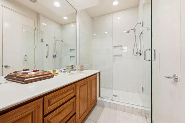 $1,625,000 | 650 Gold Canyon Drive, Palm Desert, CA 92211