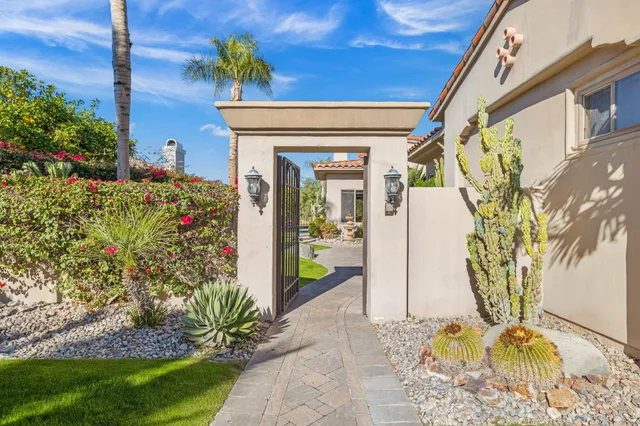 $1,625,000 | 650 Gold Canyon Drive, Palm Desert, CA 92211