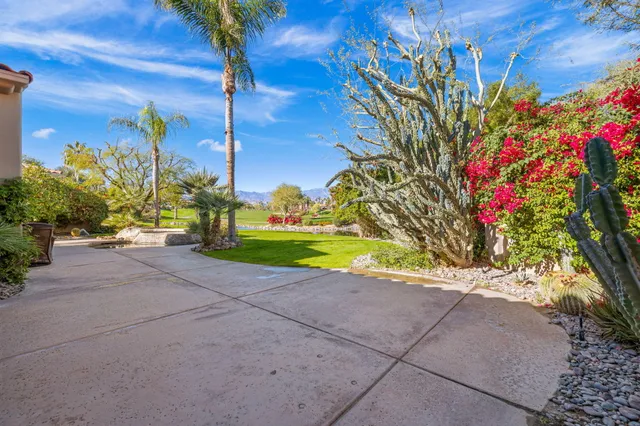 $1,625,000 | 650 Gold Canyon Drive, Palm Desert, CA 92211