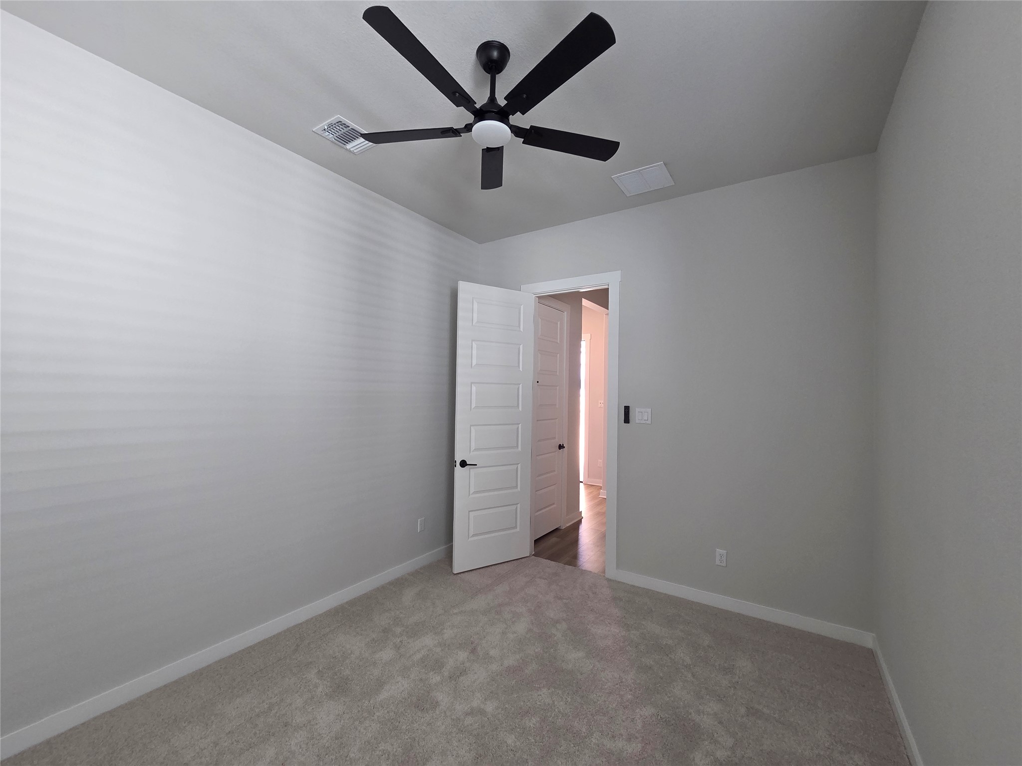 332 Marisol Bend Georgetown, TX 78626 - Photo 13 of 31 an empty room