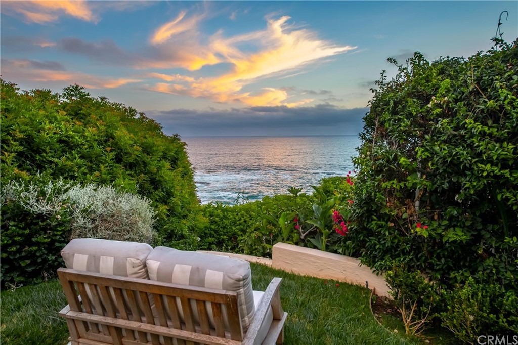 31597 Table Rock Drive Laguna Beach, CA 92651 - Photo 17 of 75 a view of a yard in front of the house