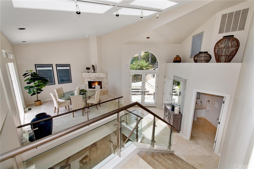 31597 Table Rock Drive Laguna Beach, CA 92651 - Photo 35 of 75 a living room with furniture and a flat screen tv