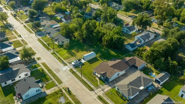 $17,000 | 713 Fall Street, Lake Charles, LA 70601