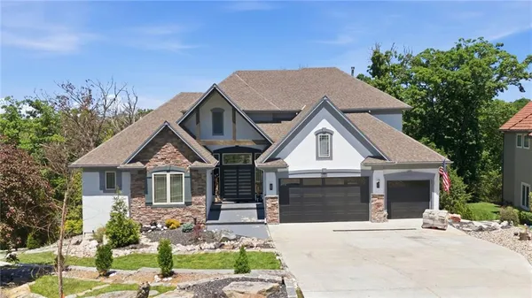 $1,249,950 | 341 Northwest Thoreau Drive, Lee's Summit, MO 64081