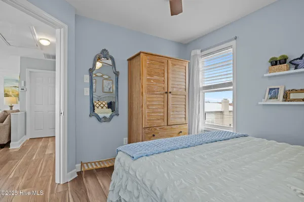 $3,650 | 201 West Glenn Street, Atlantic Beach, NC 28512