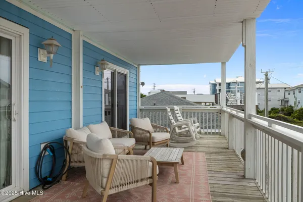 $3,650 | 201 West Glenn Street, Atlantic Beach, NC 28512