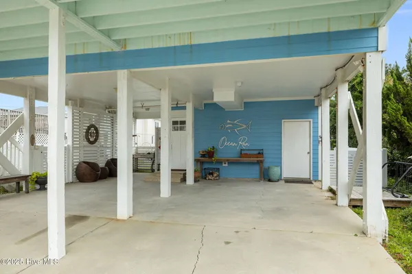 $3,650 | 201 West Glenn Street, Atlantic Beach, NC 28512