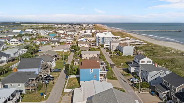 $3,650 | 201 West Glenn Street, Atlantic Beach, NC 28512