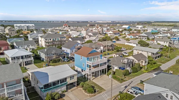 $3,650 | 201 West Glenn Street, Atlantic Beach, NC 28512