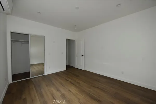 $2,000 | 18750 Valerio Street, Reseda, CA 91335
