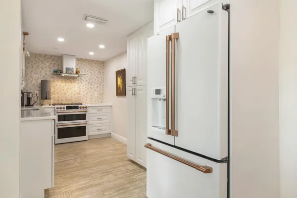 $2,950 | 2840 South Ocean Boulevard, Unit 1090, Palm Beach, FL 33480