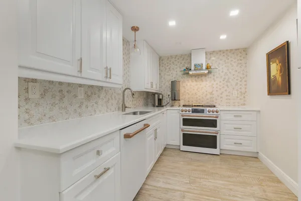 $2,950 | 2840 South Ocean Boulevard, Unit 1090, Palm Beach, FL 33480