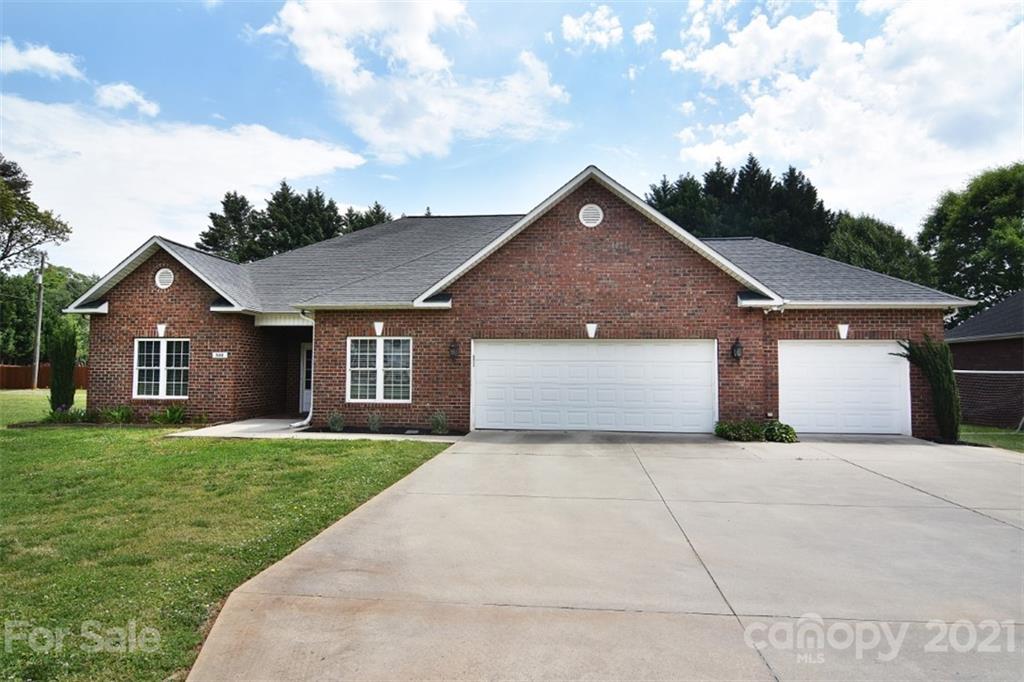 508 Rock Barn Road Northeast Conover, NC 28613 - Photo 2 of 48 Gallery Image 2