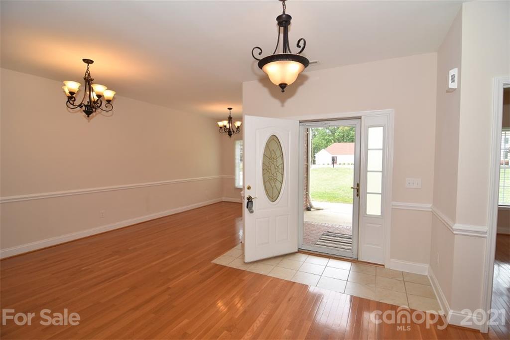 508 Rock Barn Road Northeast Conover, NC 28613 - Photo 16 of 48 Gallery Image 16