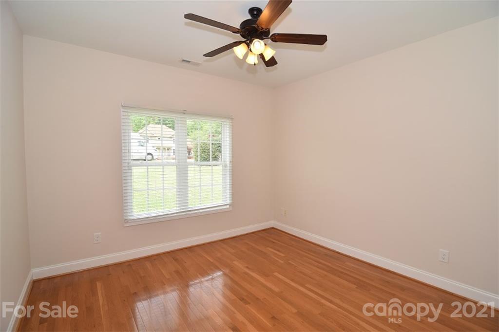 508 Rock Barn Road Northeast Conover, NC 28613 - Photo 25 of 48 Gallery Image 25
