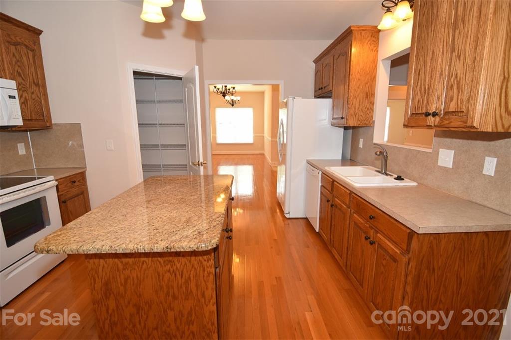 508 Rock Barn Road Northeast Conover, NC 28613 - Photo 31 of 48 Gallery Image 31