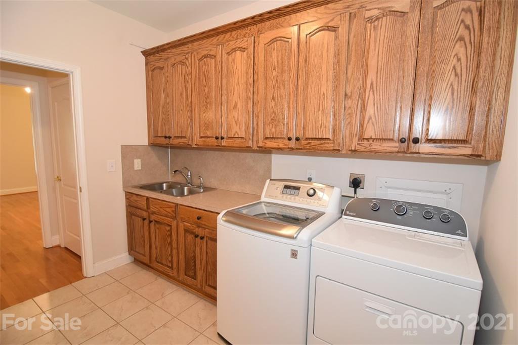 508 Rock Barn Road Northeast Conover, NC 28613 - Photo 38 of 48 Gallery Image 38