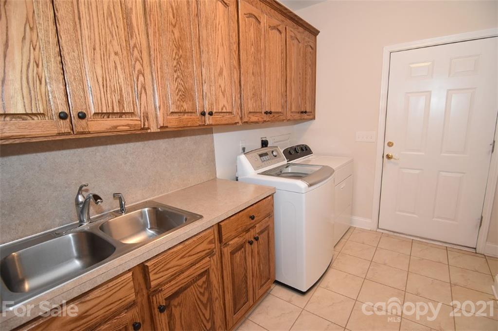 508 Rock Barn Road Northeast Conover, NC 28613 - Photo 39 of 48 Gallery Image 39