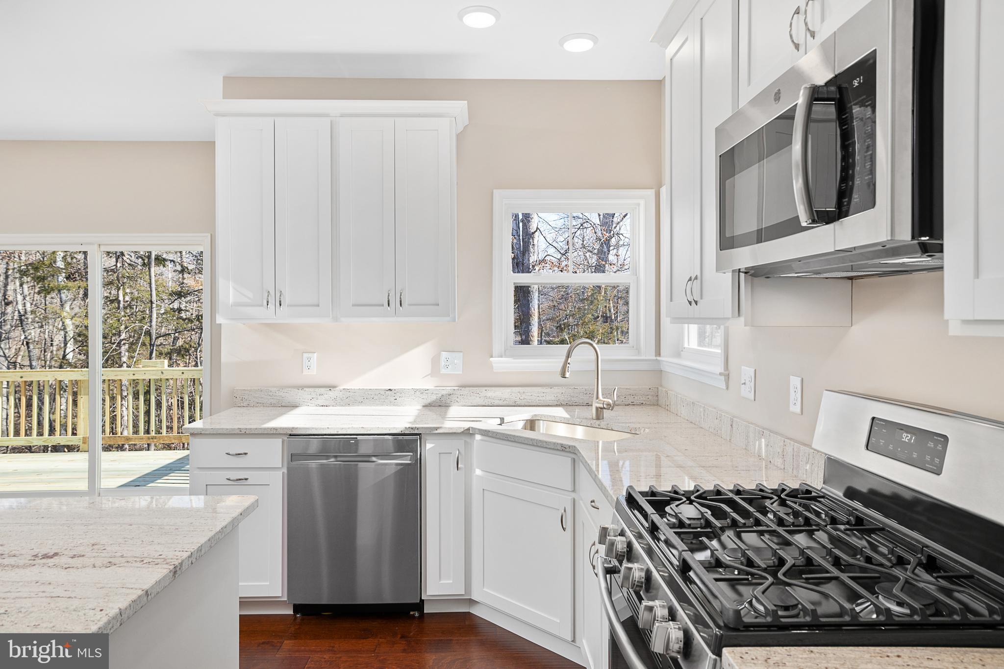 142 Little Whim Road Fredericksburg, VA 22405 - Photo 12 of 42 COLORS/FEATURES/OPTIONS MY VARY FROM SHOWN