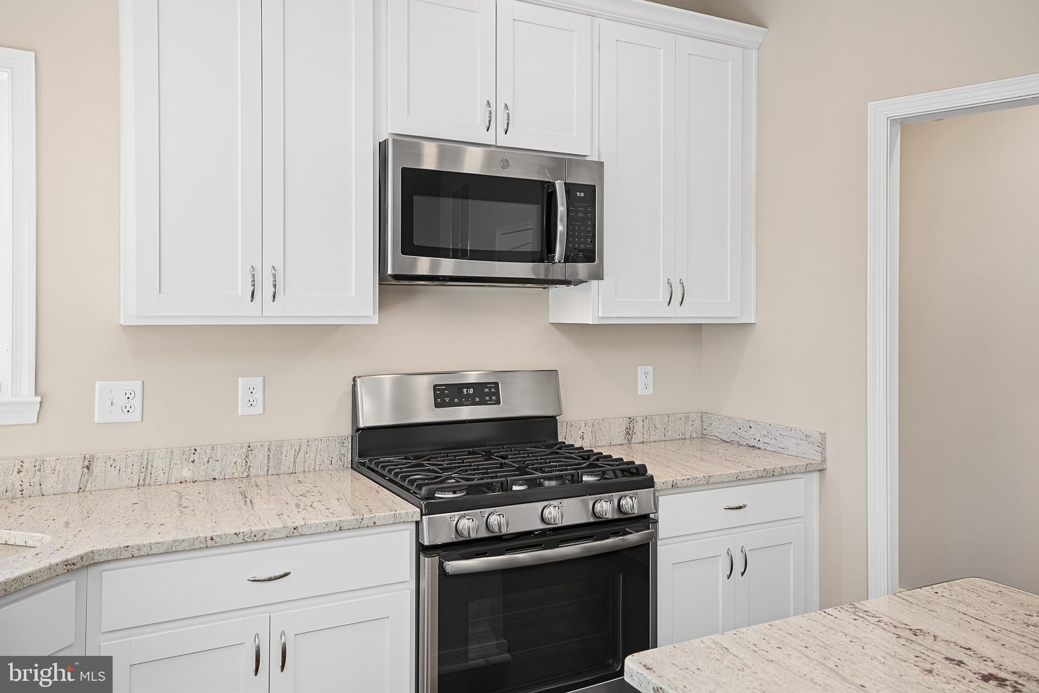 142 Little Whim Road Fredericksburg, VA 22405 - Photo 6 of 42 COLORS/FEATURES/OPTIONS MY VARY FROM SHOWN