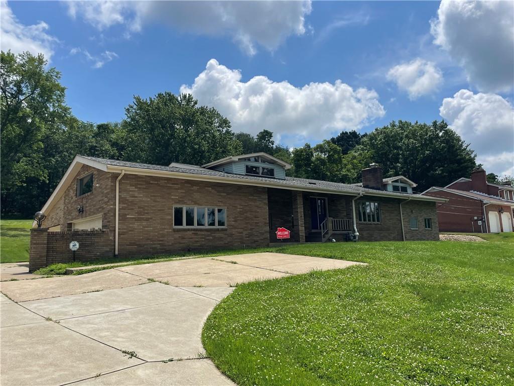 1443 Stoltz Road Bethel Park, PA 15102 - Photo 10 of 48