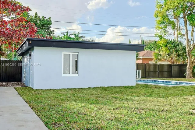 $1,425,000 | 588 Palmetto Drive, Miami Springs, FL 33166