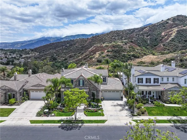 an aerial view of multiple house