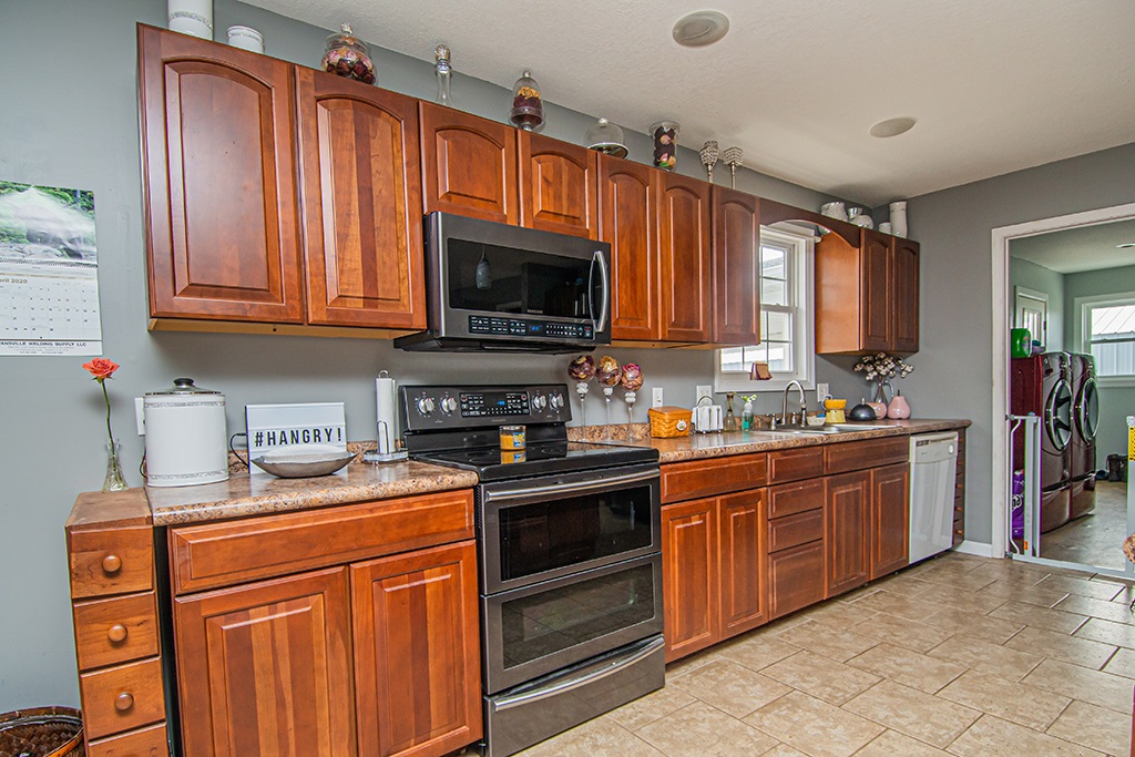 5328 South Water Works Road Monroe City, IN 47557 - Photo 5 of 35 Gallery Image 5