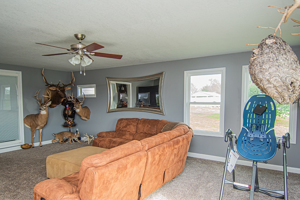 5328 South Water Works Road Monroe City, IN 47557 - Photo 9 of 35 Gallery Image 9