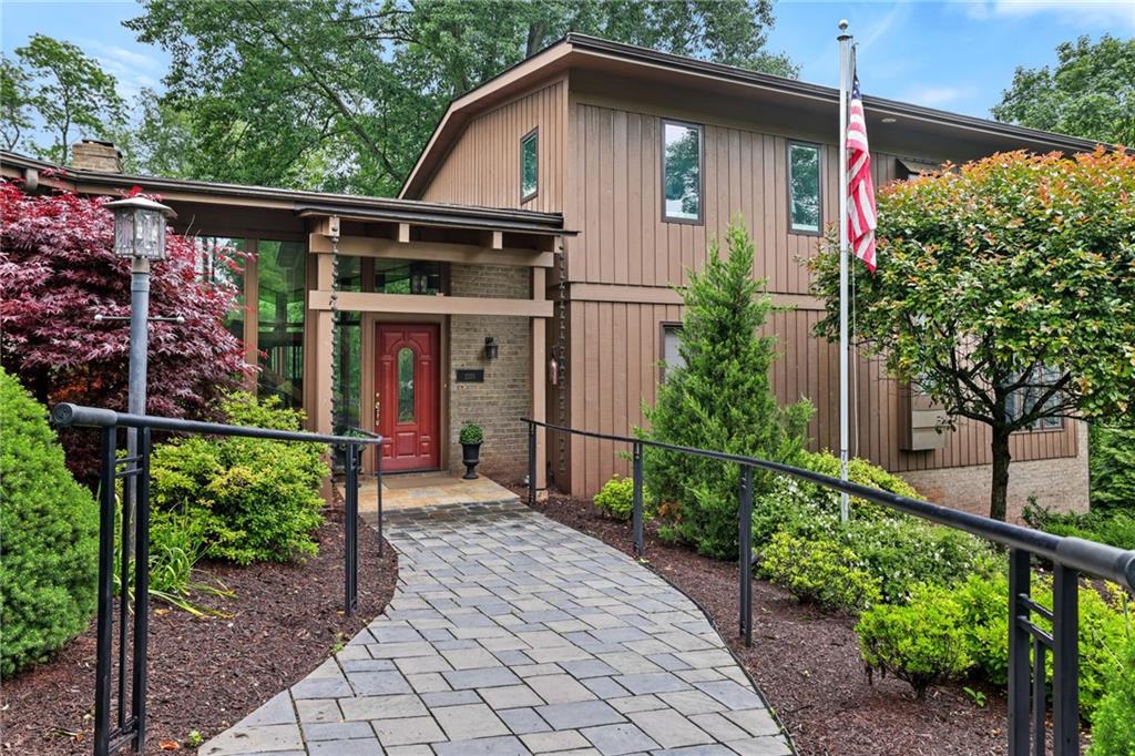 2370 Morrow Road Pittsburgh, PA 15241 - Photo 2 of 50