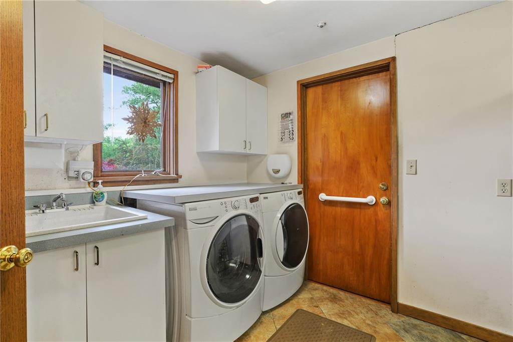 2370 Morrow Road Pittsburgh, PA 15241 - Photo 21 of 50