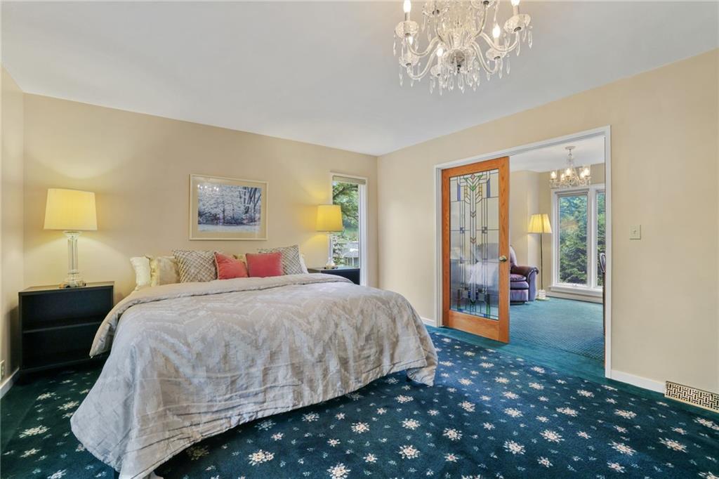 2370 Morrow Road Pittsburgh, PA 15241 - Photo 24 of 50