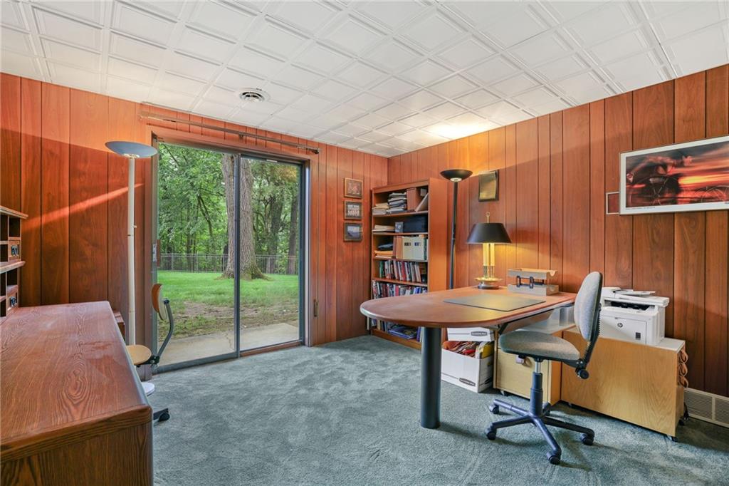 2370 Morrow Road Pittsburgh, PA 15241 - Photo 37 of 50