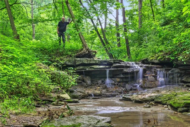 $1,500,000 | 2370 Morrow Road, Pittsburgh, PA 15241