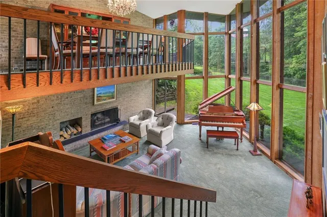 $1,500,000 | 2370 Morrow Road, Pittsburgh, PA 15241