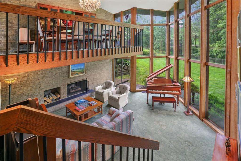 2370 Morrow Road Pittsburgh, PA 15241 - Photo 7 of 50