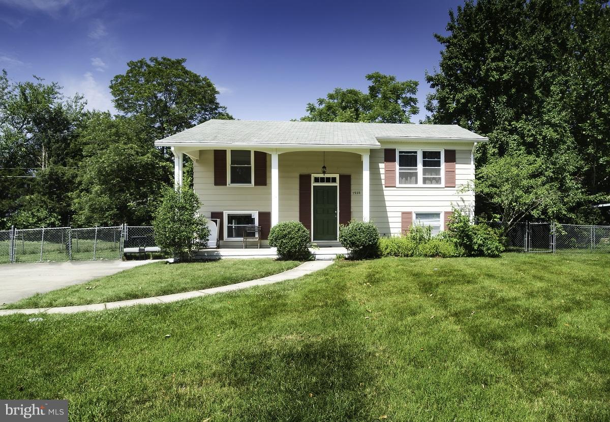 7926 Frye Road Alexandria, VA 22309 - Photo 1 of 15 Exterior (Front)