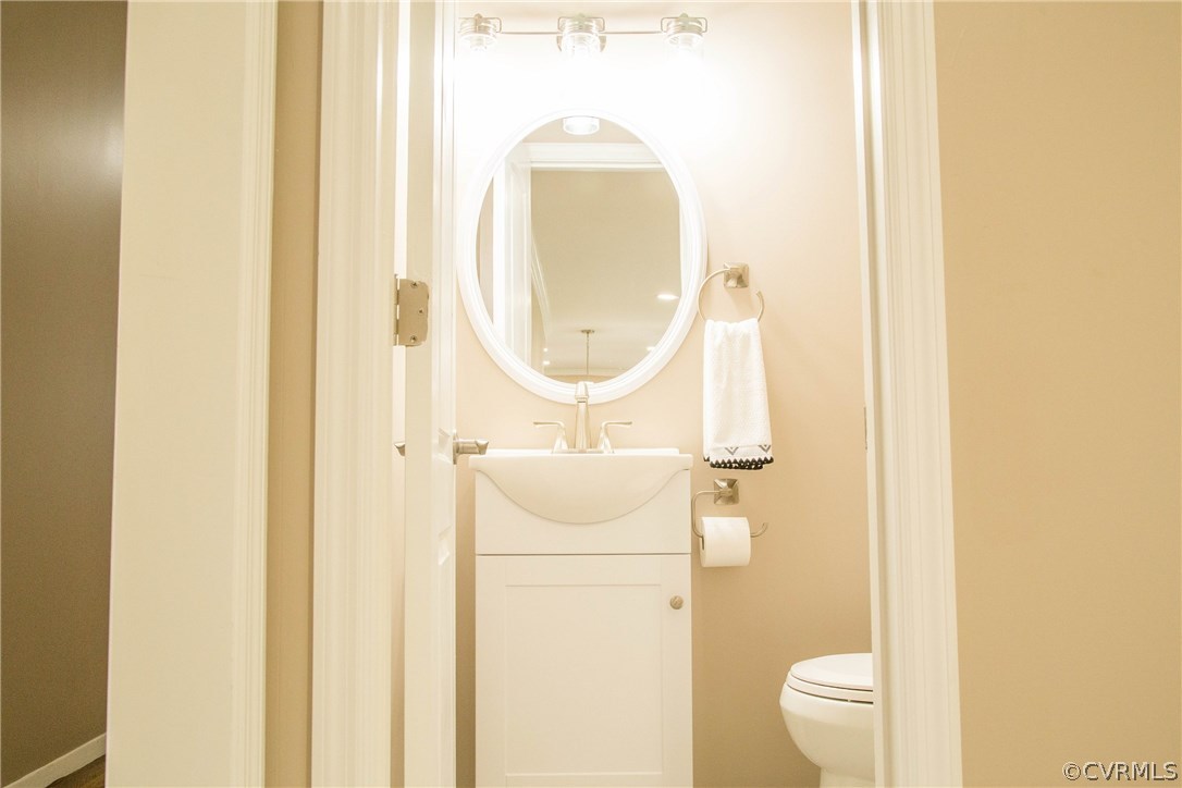 1768 Altman Road Henrico, VA 23228 - Photo 29 of 47 Powder room